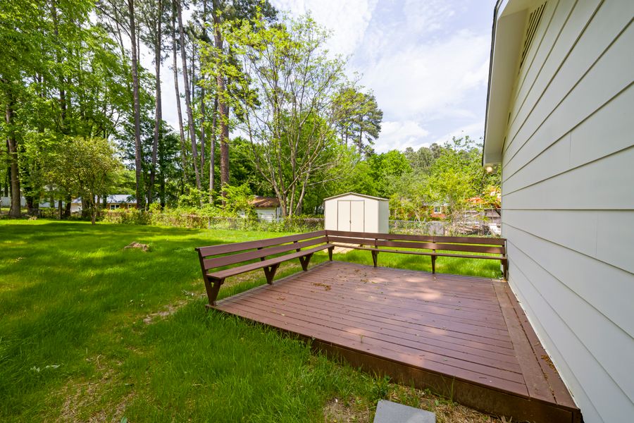 Terrasse et jardin arrière
